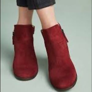 Sbicca Burgundy Leather Lorenza Heeled Ankle Boots